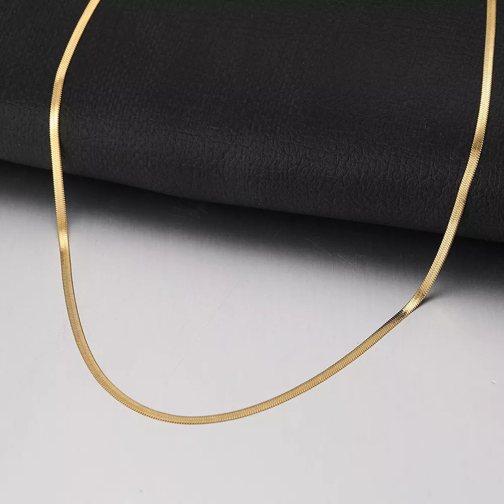 18K Gold Snake Necklace